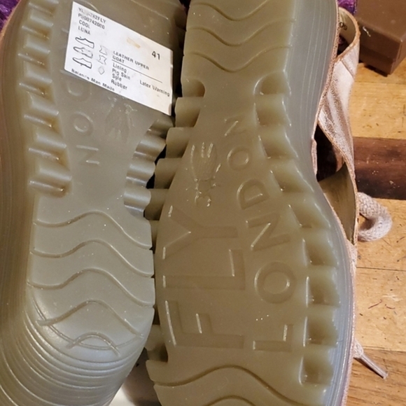 Fly London Ylfa sandals 41/10 NWT - Picture 3 of 12